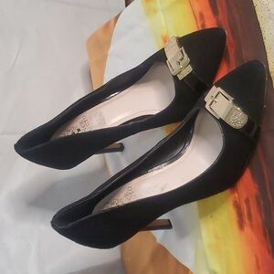 Vince Camuto black suede pointed toe heels Size 7.5